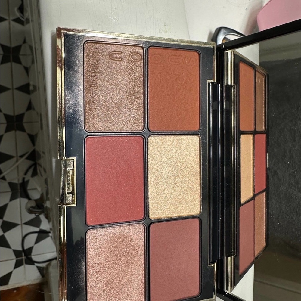Suqqu palette